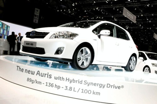 Toyota Auris HSD.jpg