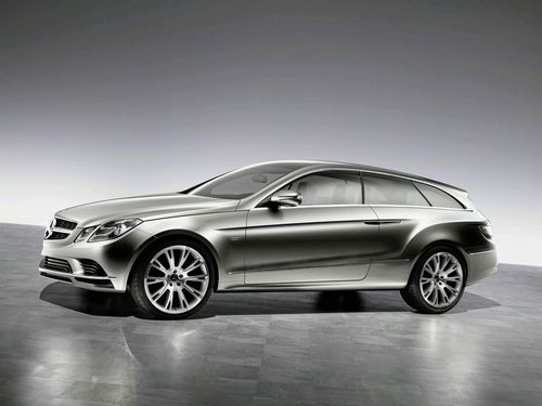 Mercedes-Benz CLS Shooting Brake.jpg