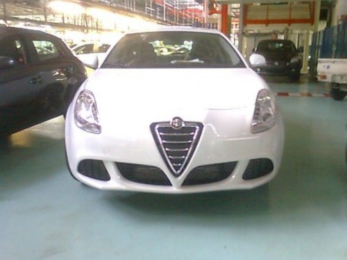 Alfa Romeo Milano 5.jpg